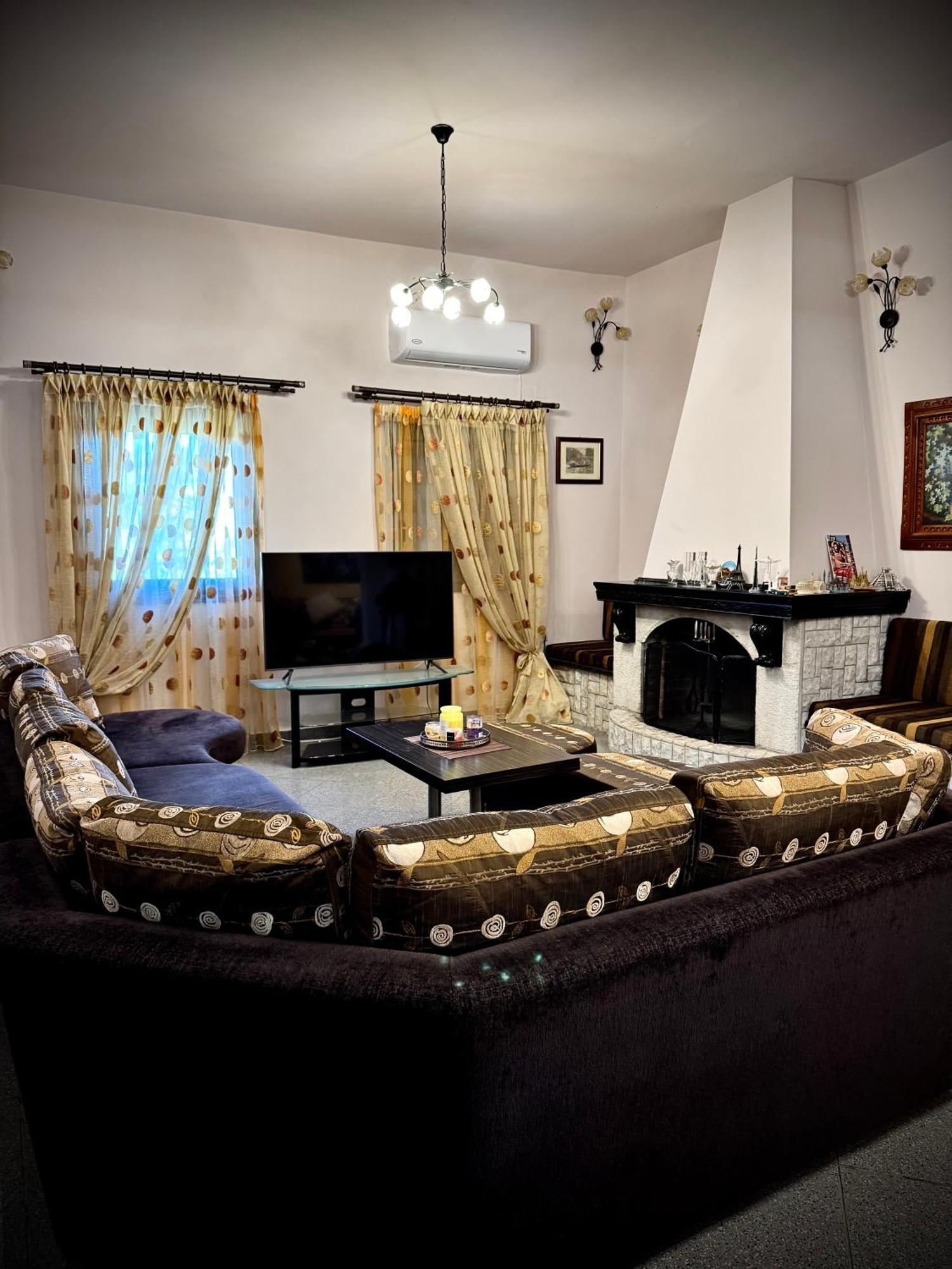 הוילה Fratsia Vretti'S House מראה חיצוני תמונה